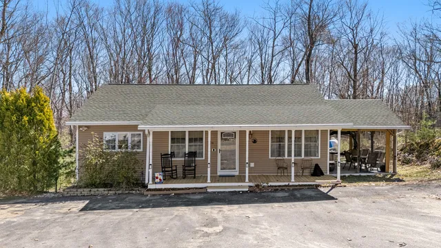 $400,000 | 214 Gore Road, Naples, ME 04055