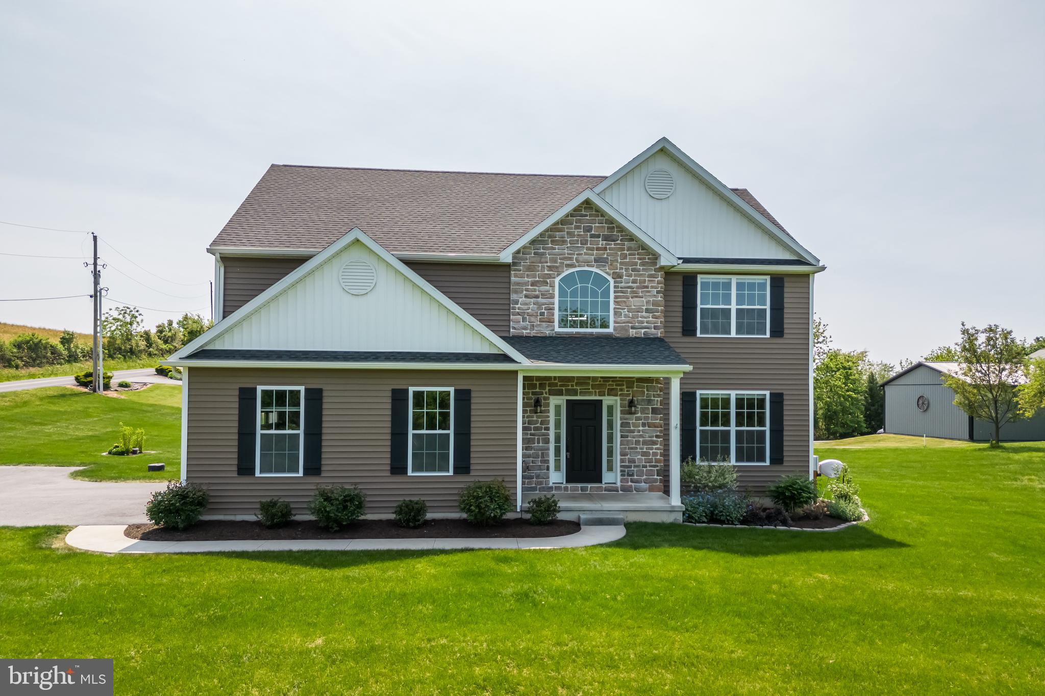 808 Bossler Road Leesport, PA 19533 - Photo 4 of 64 Gallery Image 4