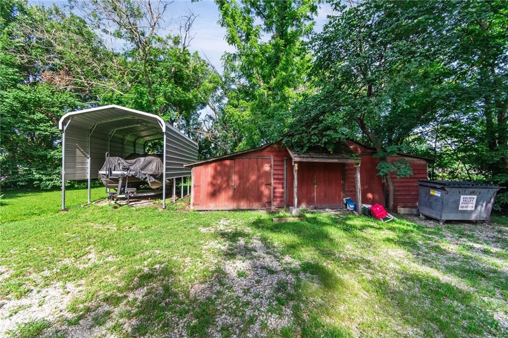 515 South 8th Street Clinton, MO 64735 - Photo 37 of 56