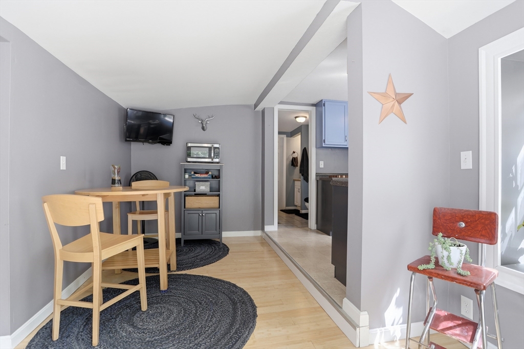 11 Mt Paul Road Tyngsborough, MA 01879 - Photo 20 of 42