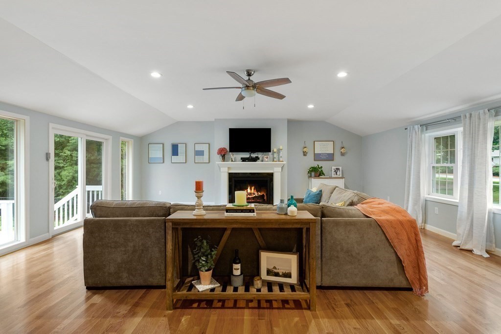 32 Lovejoy Road Andover, MA 01810 - Photo 15 of 38 Gallery Image 15