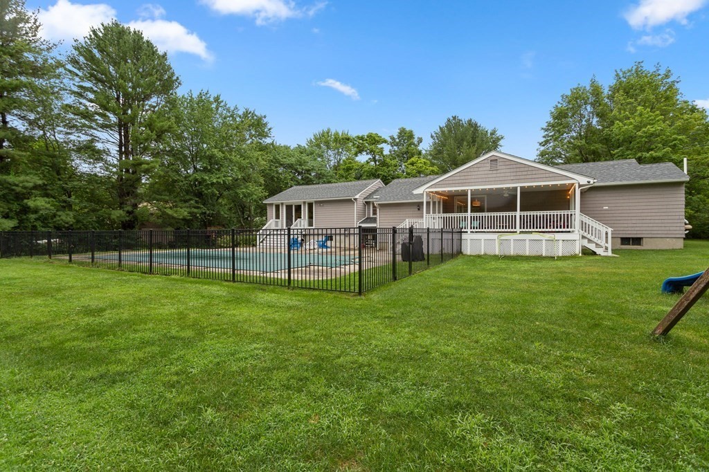 32 Lovejoy Road Andover, MA 01810 - Photo 36 of 38 Gallery Image 36