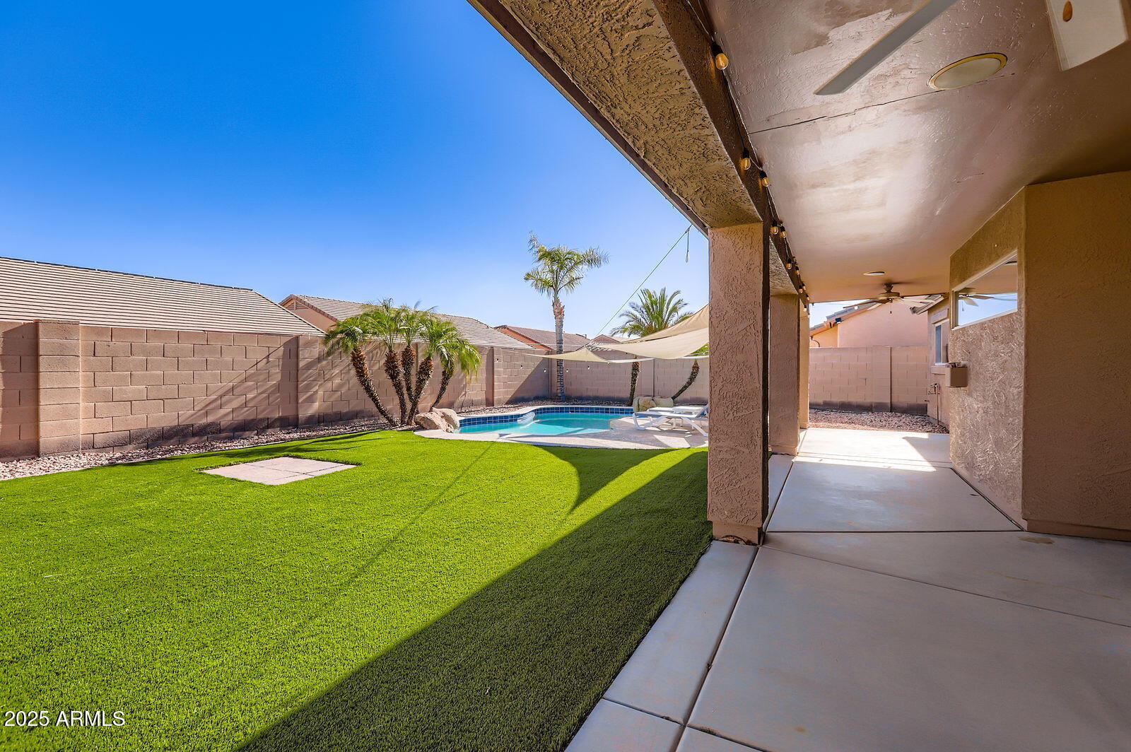 17405 West Rimrock Street Surprise, AZ 85388 - Photo 25 of 28 Backyard