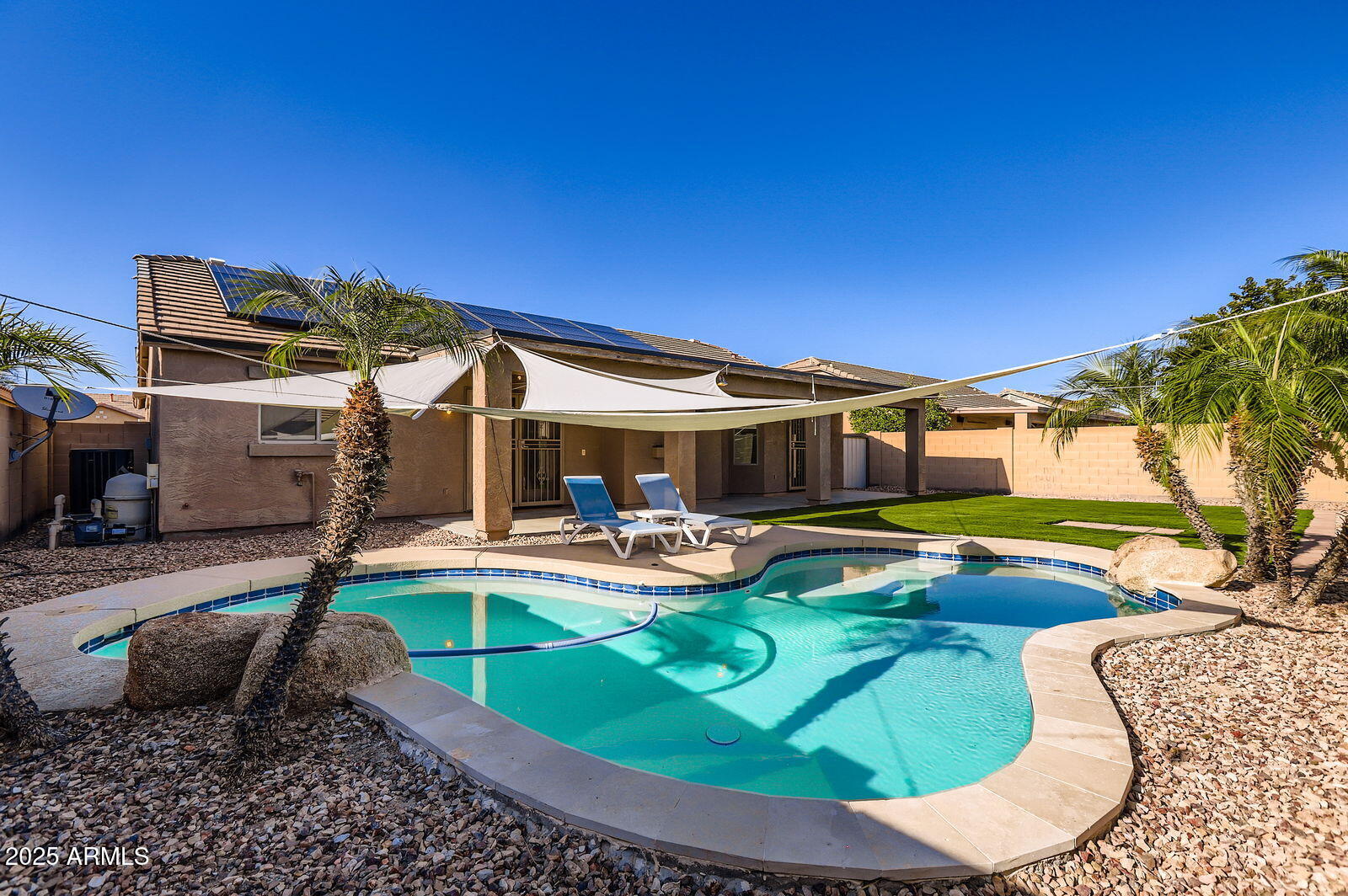 17405 West Rimrock Street Surprise, AZ 85388 - Photo 27 of 28 Backyard