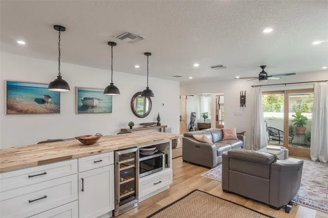 $4,000 | 840 West Canton Avenue, Winter Park, FL 32789