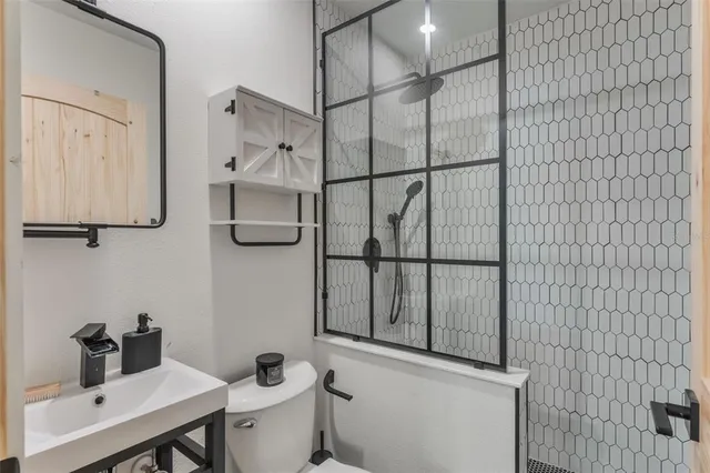 $4,000 | 840 West Canton Avenue, Winter Park, FL 32789