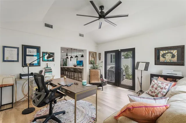 $4,000 | 840 West Canton Avenue, Winter Park, FL 32789