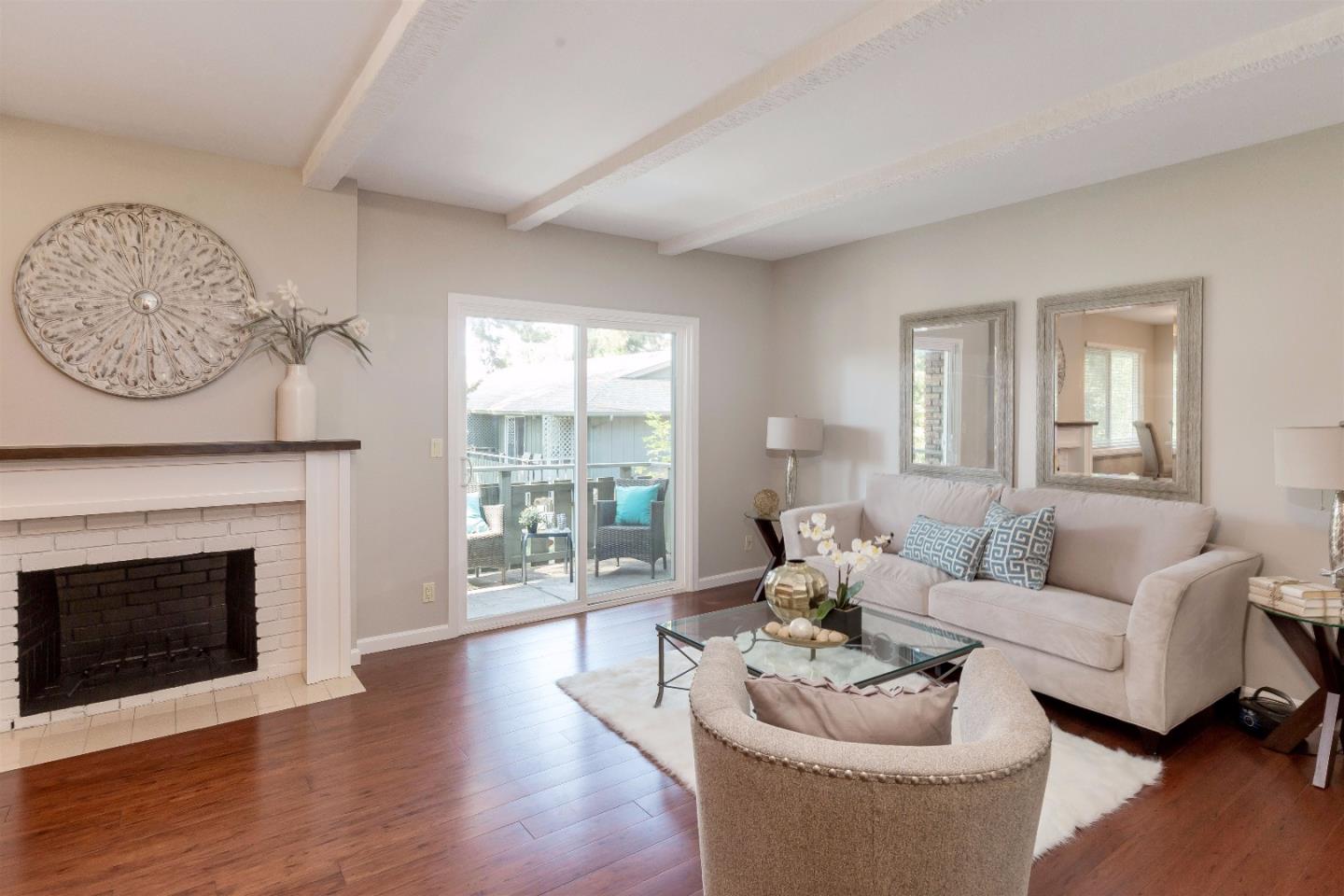 99 East Middlefield Road, Unit 6 Mountain View, CA 94043 - Photo 4 of 23 Gallery Image 4