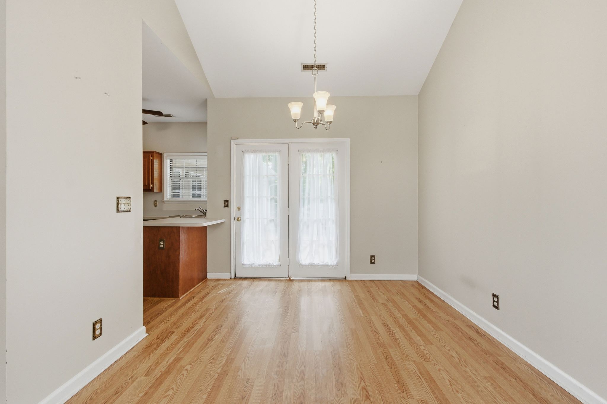 2019 Roderick Circle Franklin, TN 37064 - Photo 8 of 31