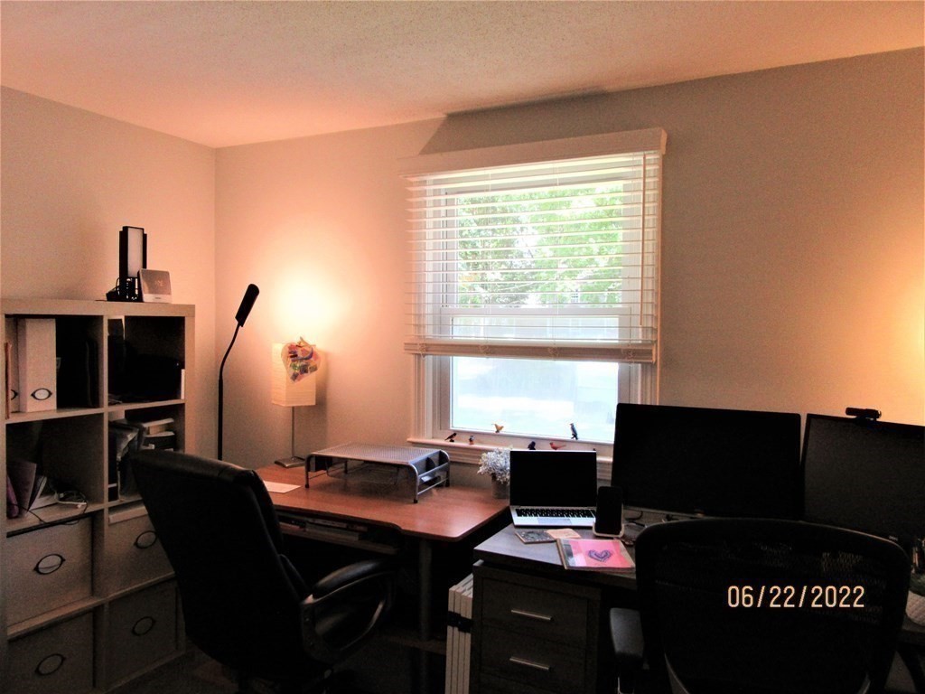 3 Brookside Road Mansfield, MA 02048 - Photo 12 of 34 Gallery Image 12