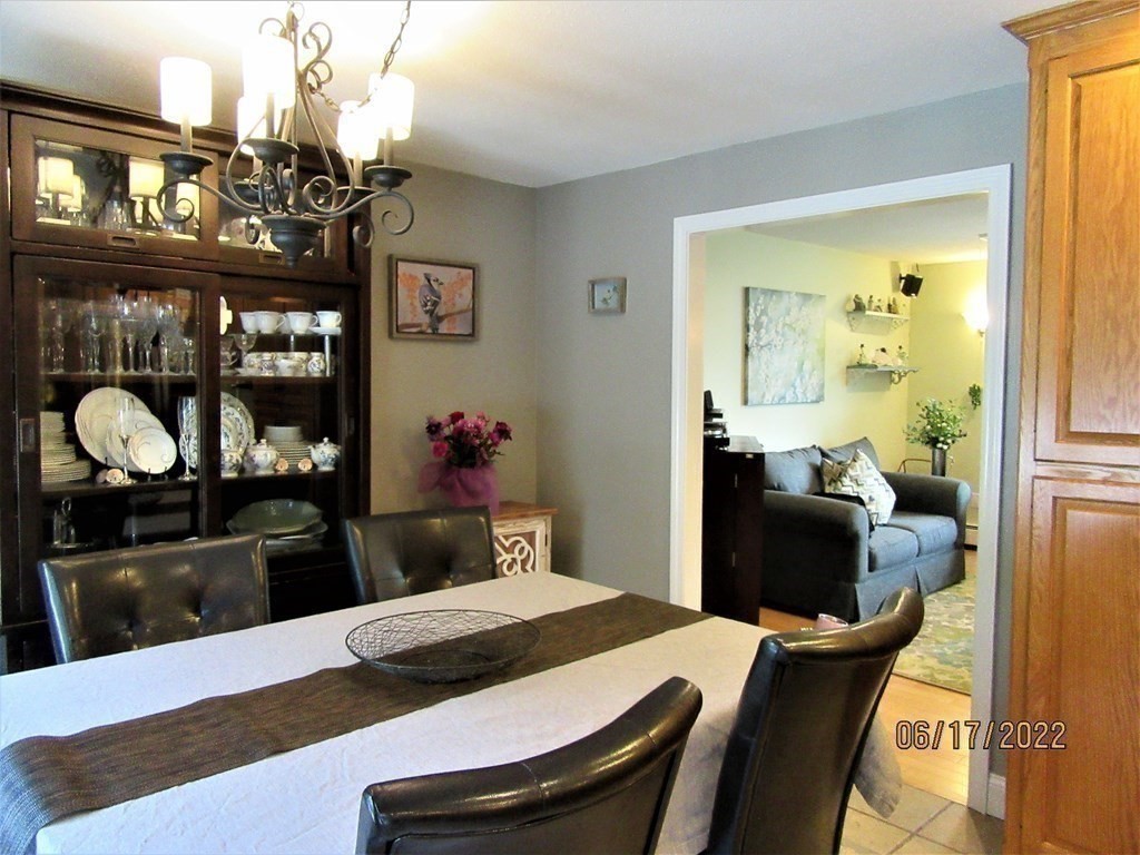 3 Brookside Road Mansfield, MA 02048 - Photo 5 of 34 Gallery Image 5