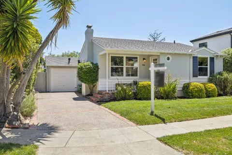 $2,195,000 | 905 Rose Court, Burlingame, CA 94010
