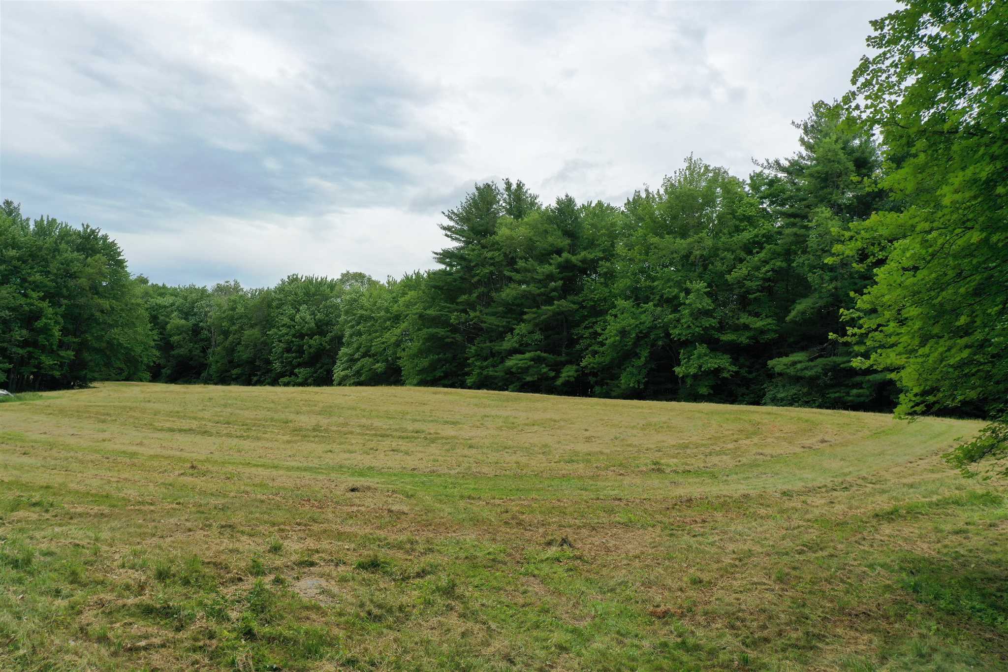 1 Dow Road Mont Vernon, NH 03057 - Photo 1 of 12 Gallery Image 1