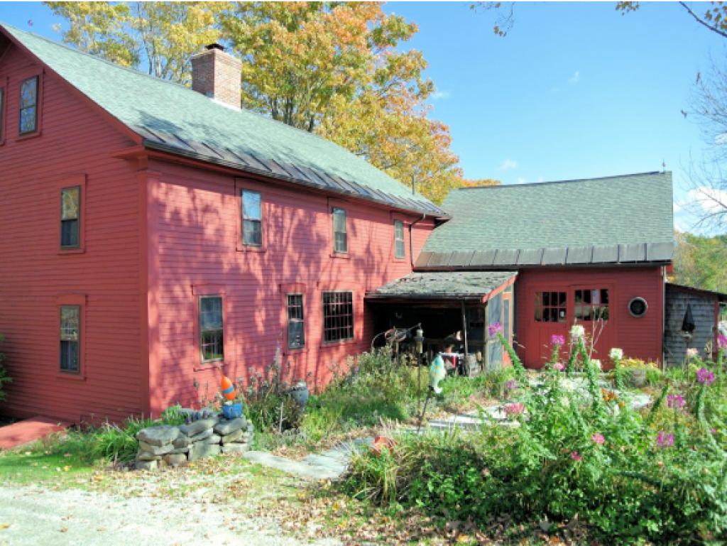 201 Nottingham Road Deerfield, NH 03037 - Photo 5 of 34