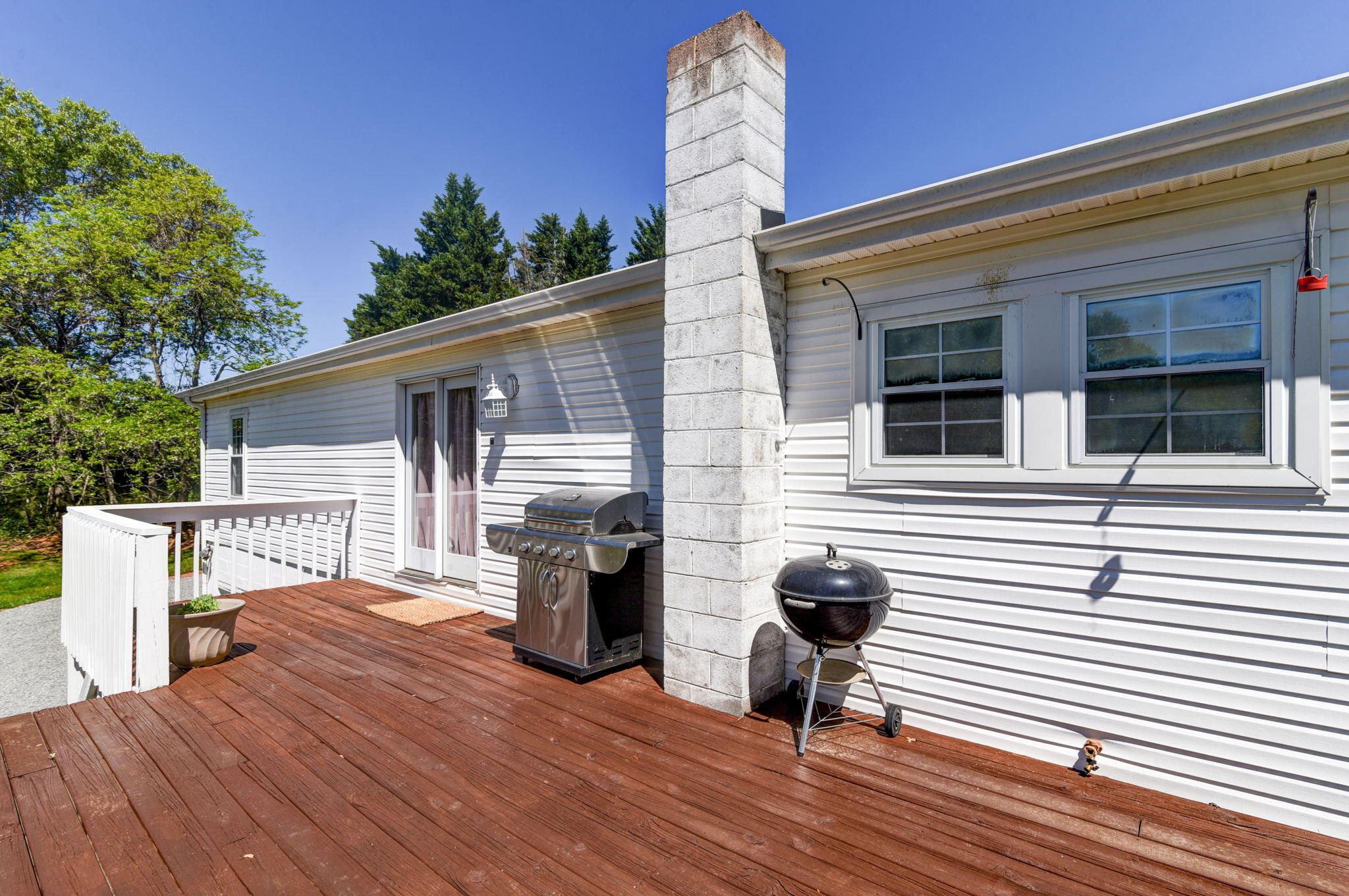 1667 Arthur Road Bedford, VA 24523 - Photo 10 of 72 40-web-or-mls-1667 Arthur Rd_-40