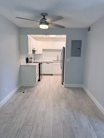 $1,800 | 2109 Southeast Edler Drive, Stuart, FL 34994