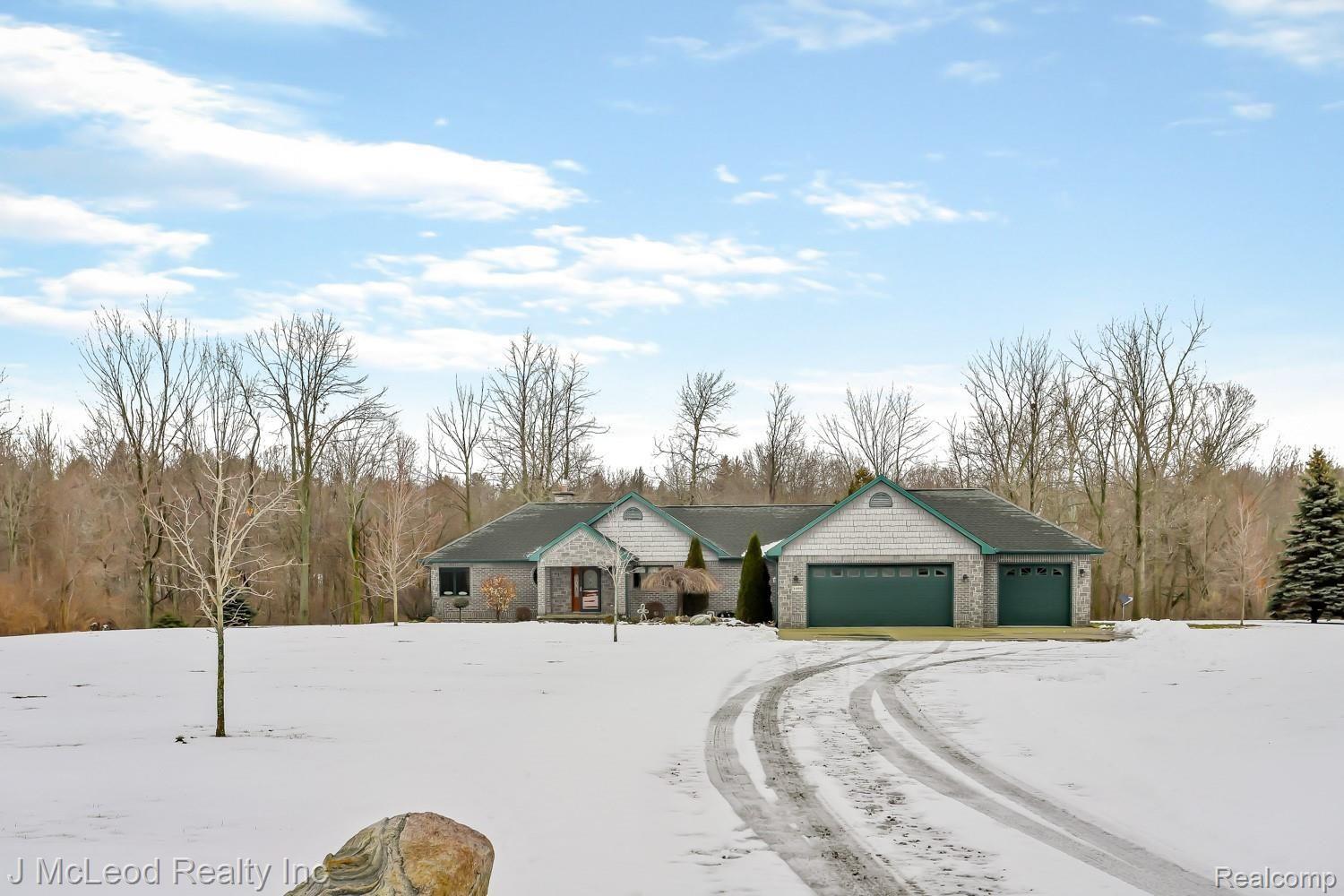 3466 Sanilac Road Vassar, MI 48768 - Photo 3 of 79 3466 W Sanilac Vassar-1.jpg