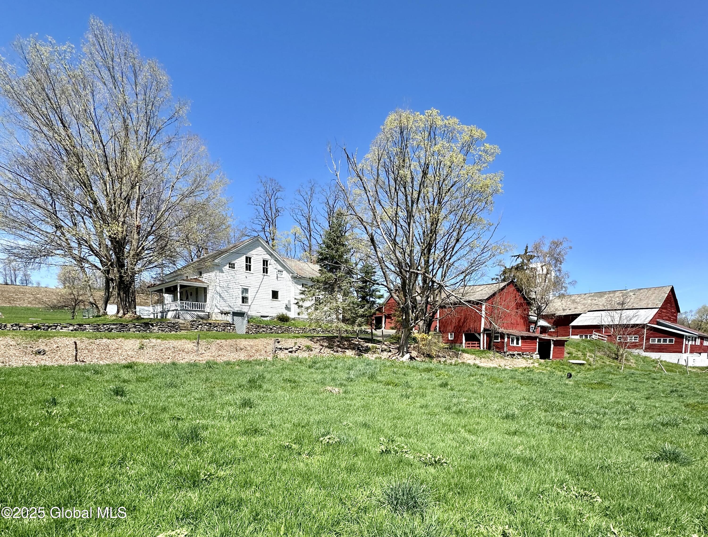 Stunning Washington County Farmstead