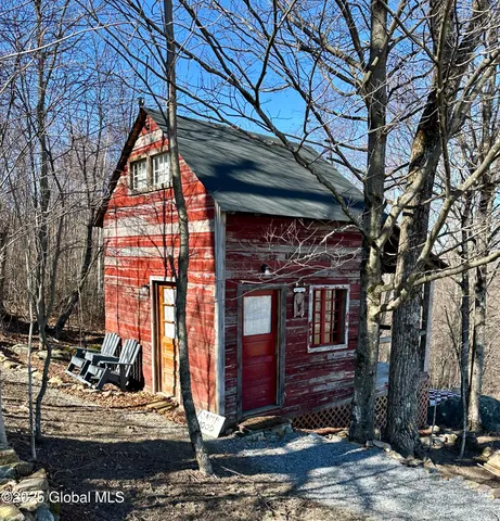 $710,000 | 163 Warnick Road, Hebron, NY 12809