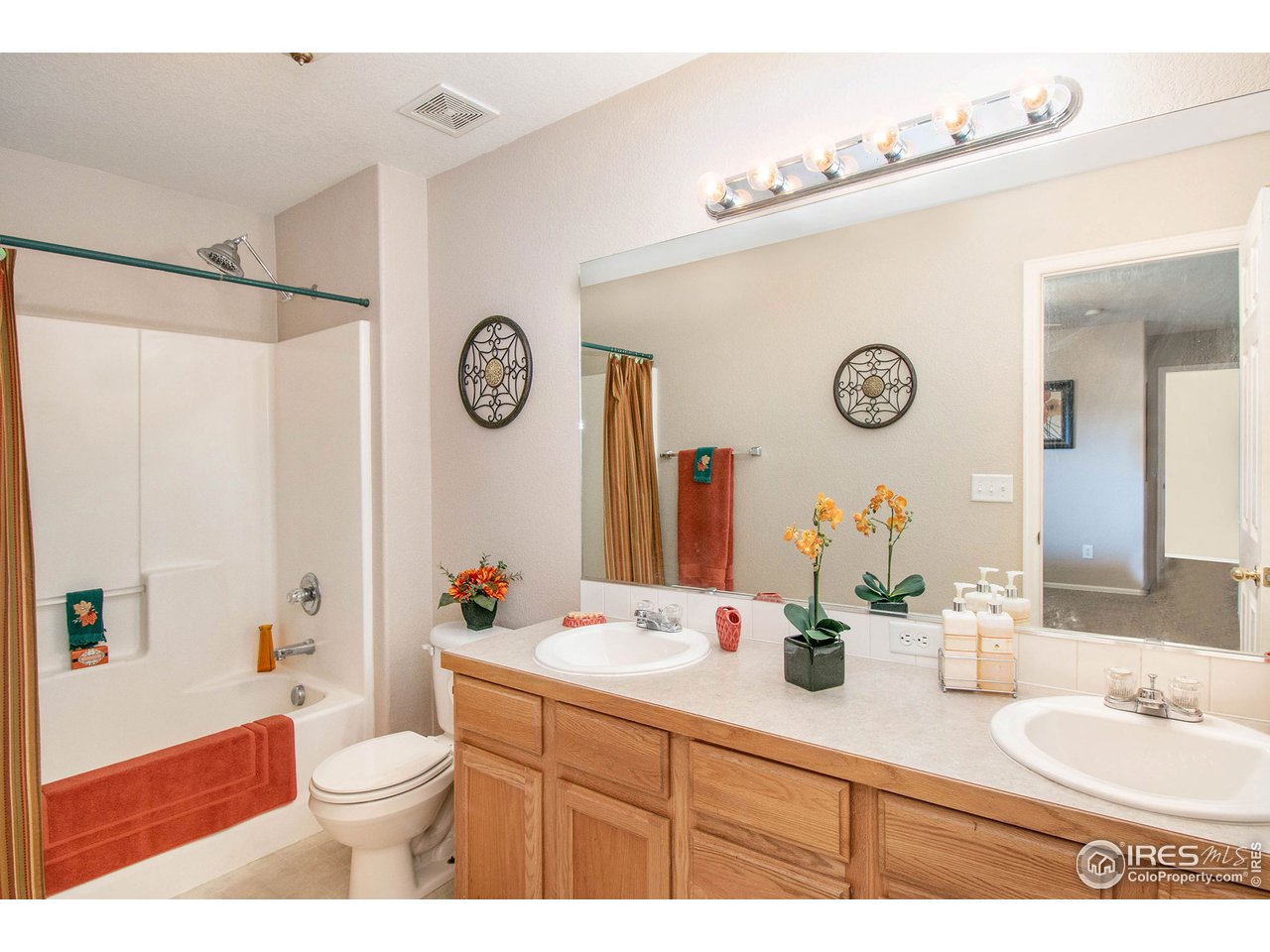 8300 18th St Road Greeley, CO 80634 - Photo 14 of 26 Master Bath - Dual Sinks