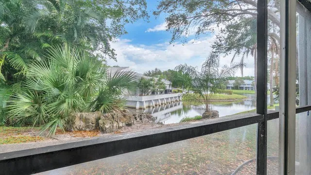 $290,000 | 6125 Old Court Road, Unit 133, Boca Raton, FL 33433