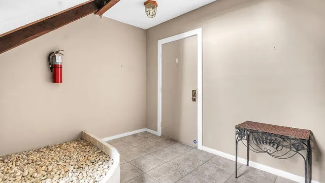 $290,000 | 6125 Old Court Road, Unit 133, Boca Raton, FL 33433