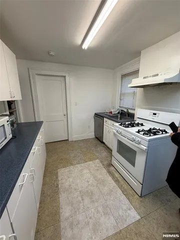 $560,000 | 1329 Teaneck Road, Teaneck, NJ 07666