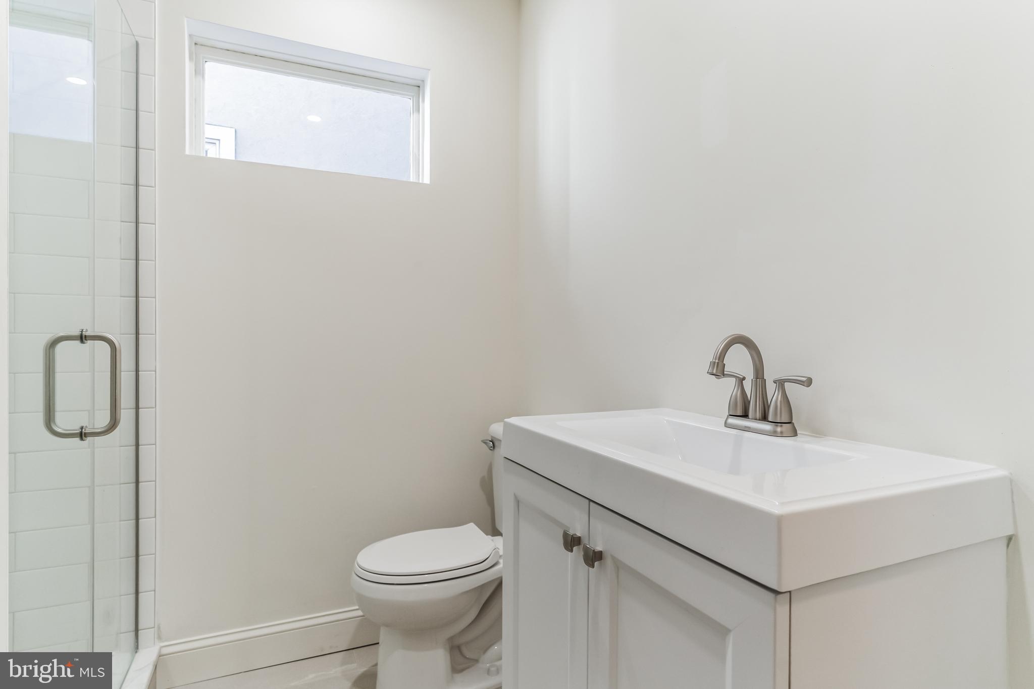 404 South 22nd Street, Unit 2R Philadelphia, PA 19146 - Photo 16 of 17