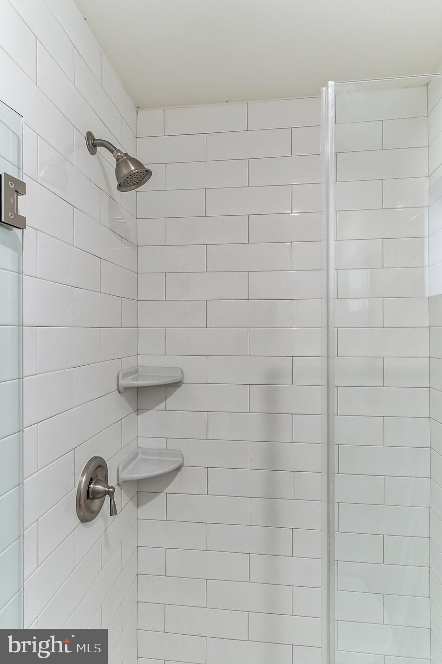 404 South 22nd Street, Unit 2R Philadelphia, PA 19146 - Photo 17 of 17