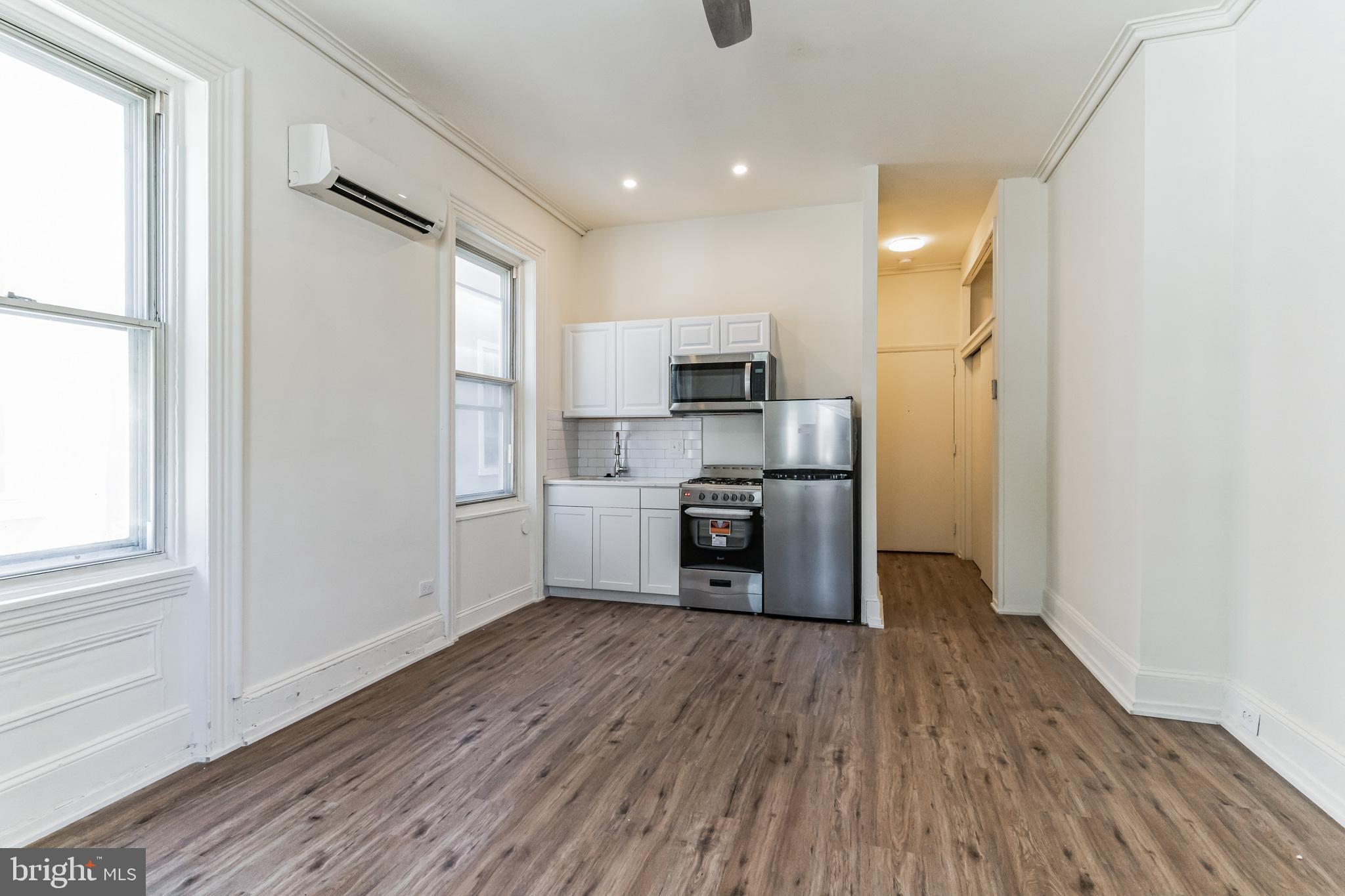 404 South 22nd Street, Unit 2R Philadelphia, PA 19146 - Photo 5 of 17