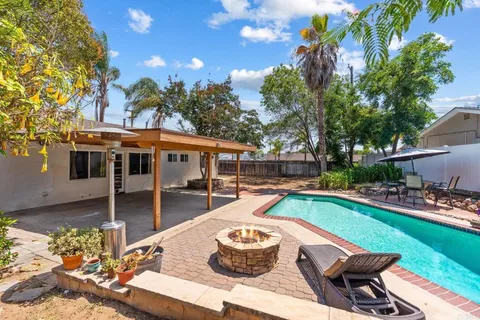 $819,999 | 9644 East Hartland Circle, Santee, CA 92071