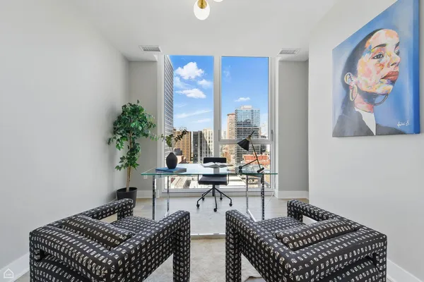 $8,000 | 146 West Erie Street, Unit 403, Chicago, IL 60654