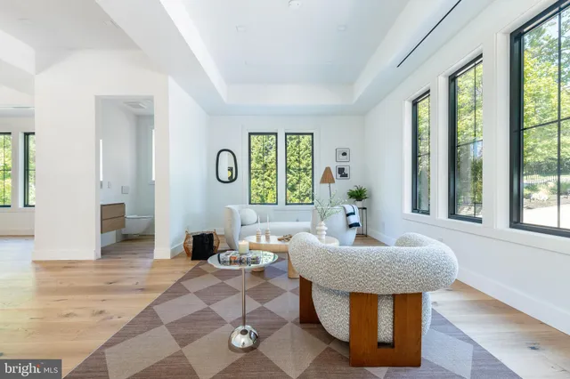 $4,299,000 | 9402 Meadowbrook Avenue, Philadelphia, PA 19118