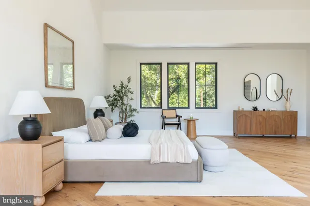 $4,299,000 | 9402 Meadowbrook Avenue, Philadelphia, PA 19118