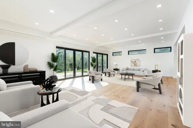 $4,299,000 | 9402 Meadowbrook Avenue, Philadelphia, PA 19118