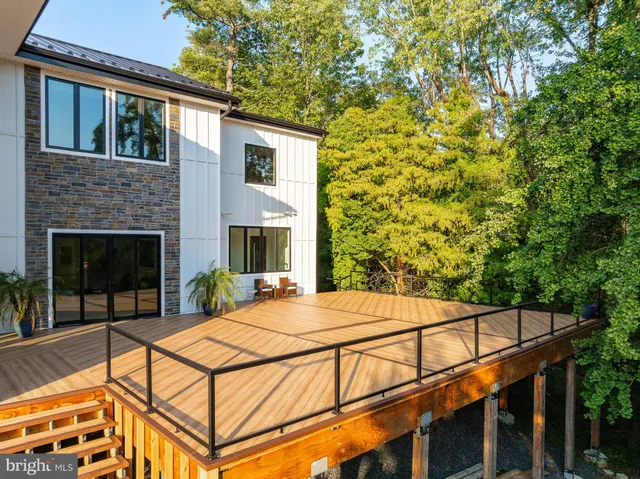 $4,299,000 | 9402 Meadowbrook Avenue, Philadelphia, PA 19118