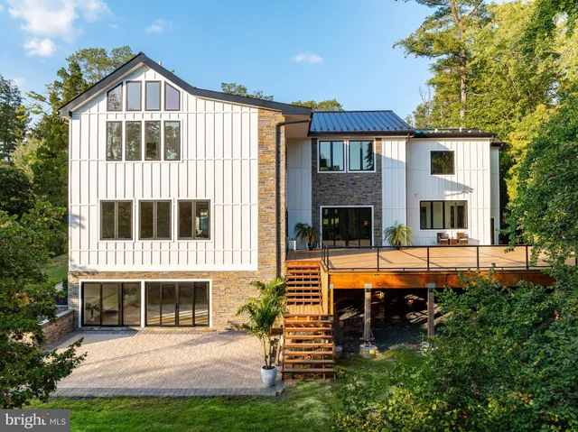 $4,299,000 | 9402 Meadowbrook Avenue, Philadelphia, PA 19118