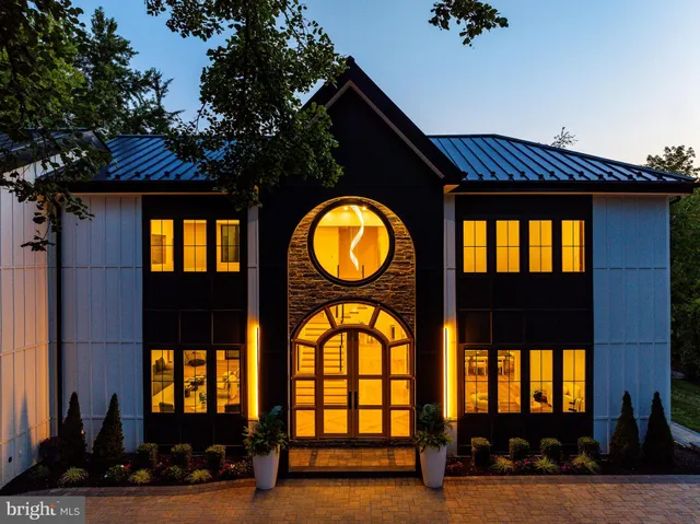 $4,299,000 | 9402 Meadowbrook Avenue, Philadelphia, PA 19118