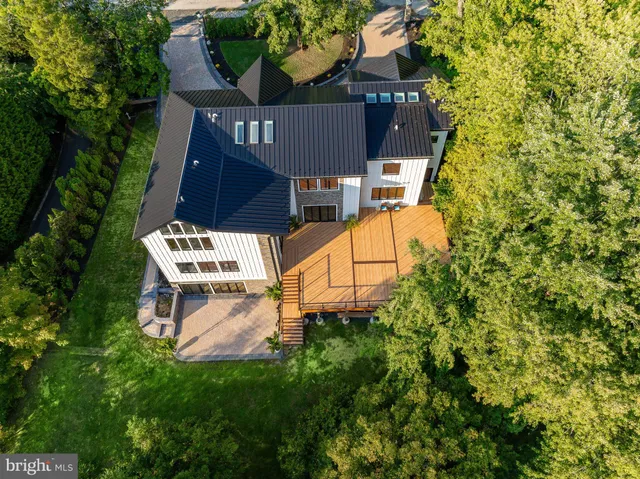 $4,299,000 | 9402 Meadowbrook Avenue, Philadelphia, PA 19118