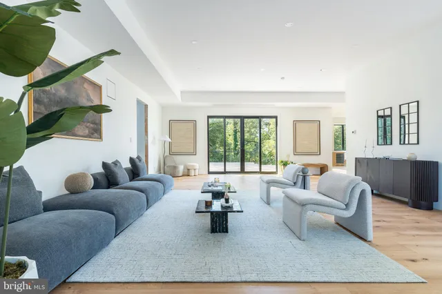 $4,299,000 | 9402 Meadowbrook Avenue, Philadelphia, PA 19118