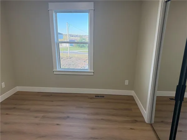 $489,000 | 70 Fairview Drive, Ottawa, KS 66067