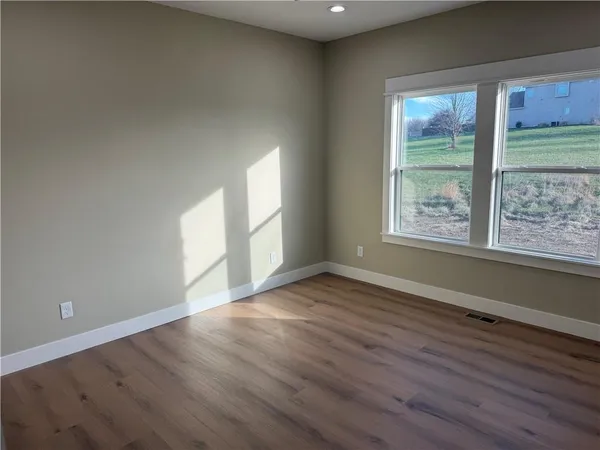 $489,000 | 70 Fairview Drive, Ottawa, KS 66067