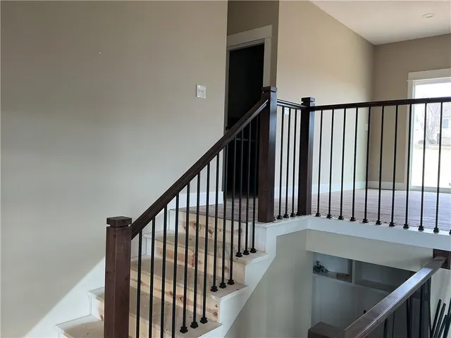 $489,000 | 70 Fairview Drive, Ottawa, KS 66067