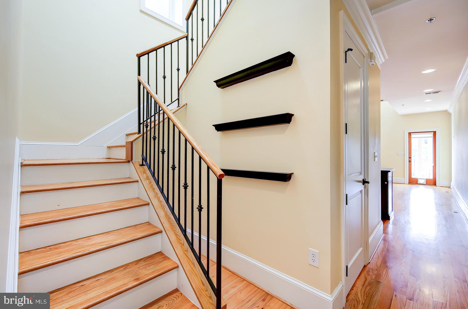 629 4th Street Northeast, Unit 3 Washington, DC 20002 - Photo 4 of 30