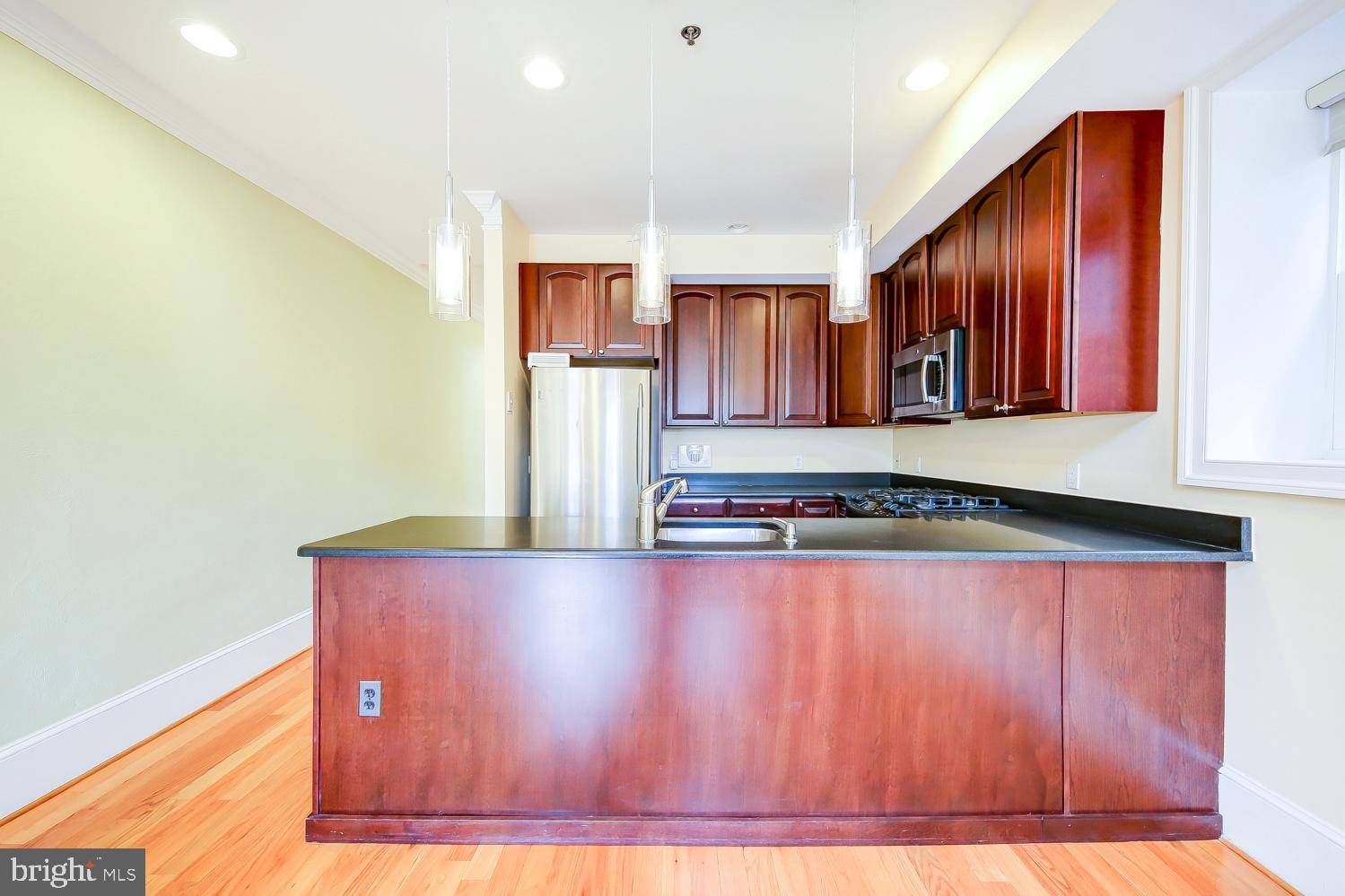 629 4th Street Northeast, Unit 3 Washington, DC 20002 - Photo 7 of 30