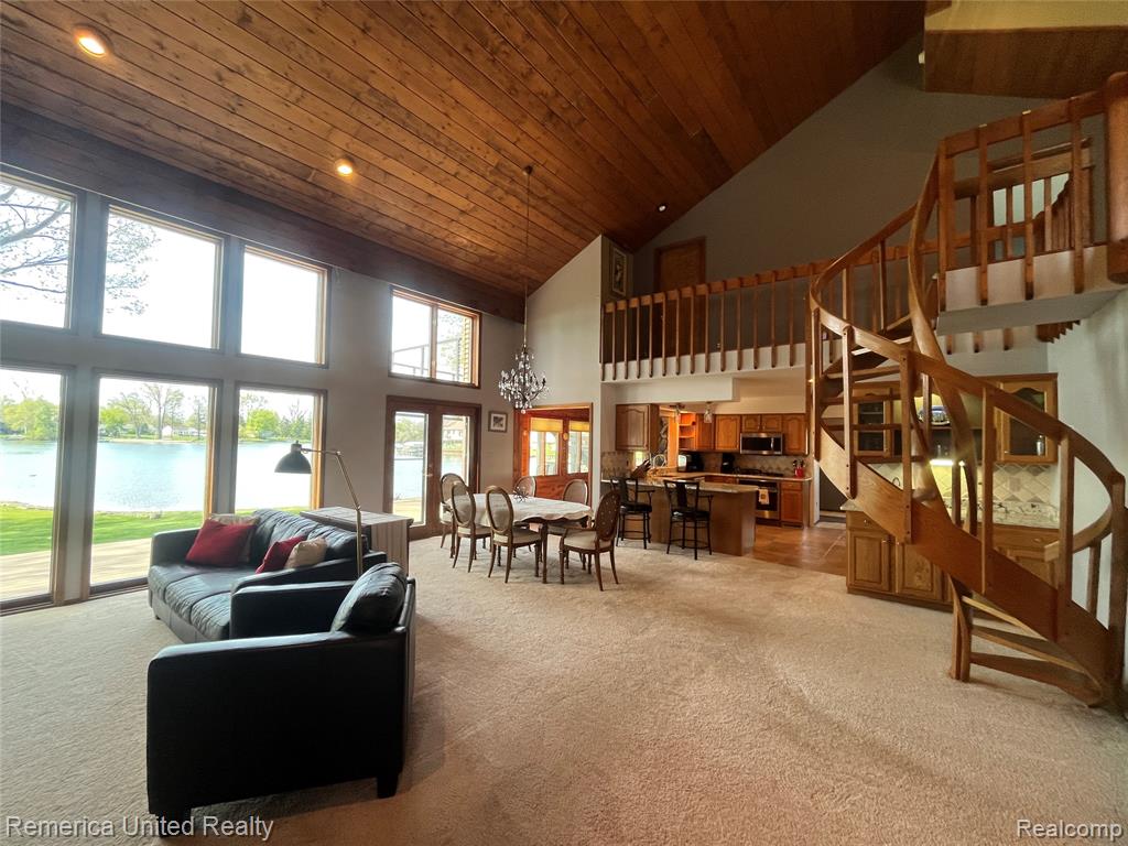 4533 Horseshoe Road Waterford, MI 48328 - Photo 10 of 31