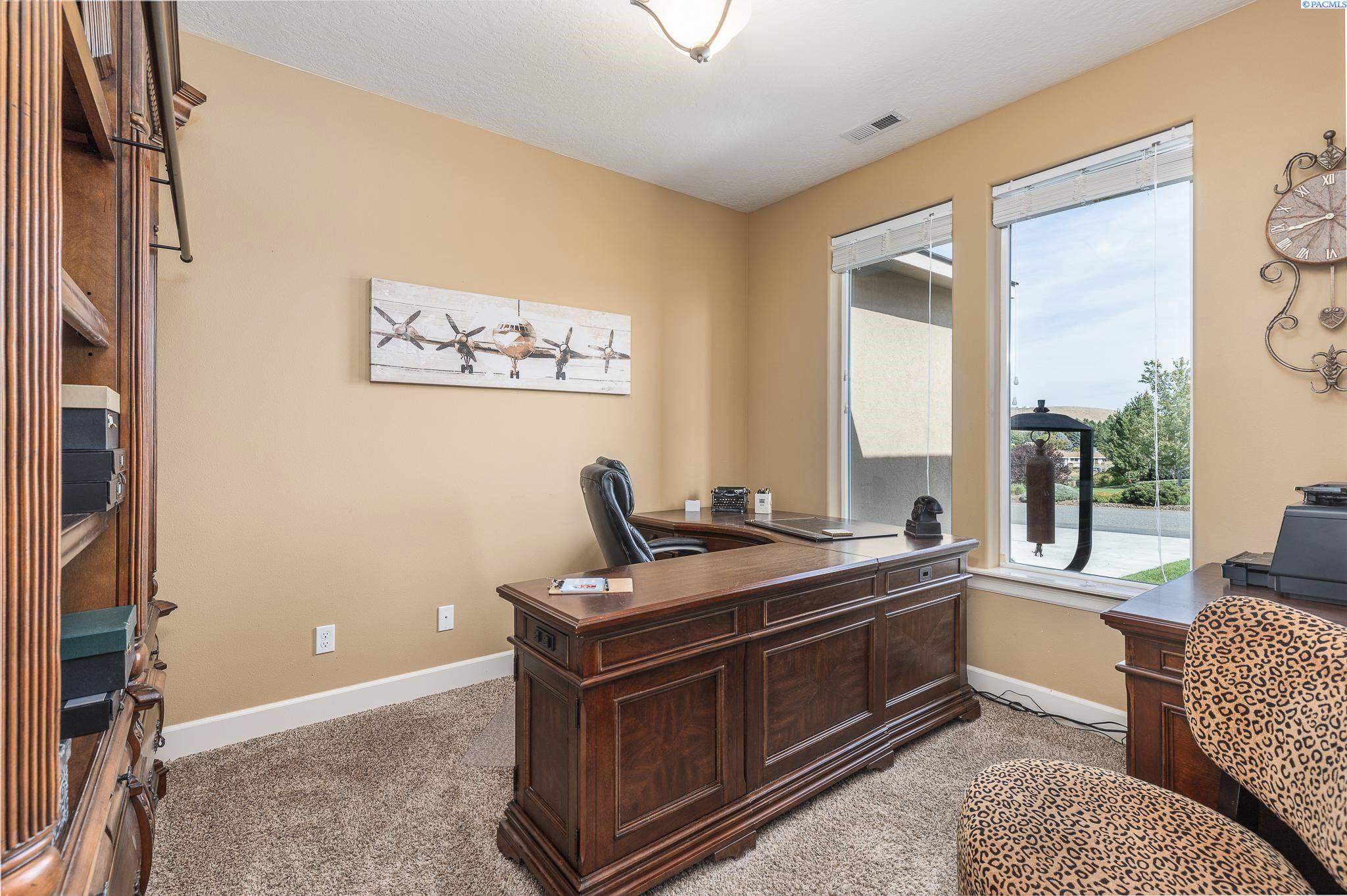 2853 Sunshine Ridge Road Richland, WA 99352 - Photo 5 of 46 Gallery Image 5