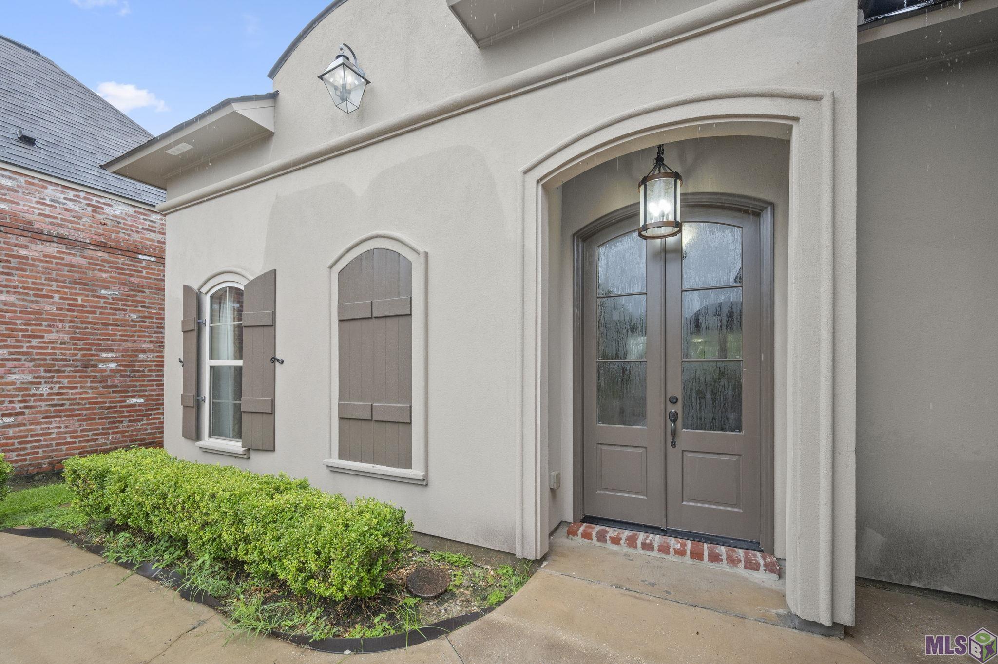 14835 Pendleton Way Baton Rouge, LA 70810 - Photo 2 of 20
