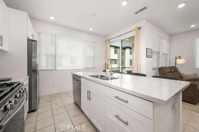 $770,000 | 2955 West Lincoln Avenue, Unit 7, Anaheim, CA 92801