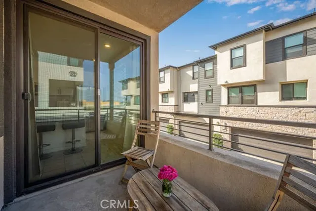$770,000 | 2955 West Lincoln Avenue, Unit 7, Anaheim, CA 92801